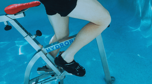 Dodgy knees? Find out how water helps.